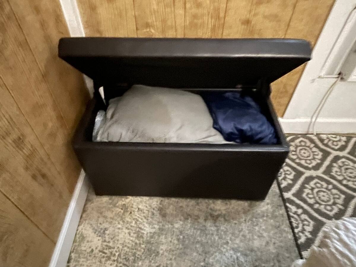 Chest storage with extra blankets and bedding